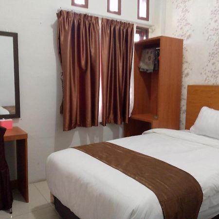 Hotel Belangi Syariah Taakengon Mitra Reddoorz Takengon Exteriör bild