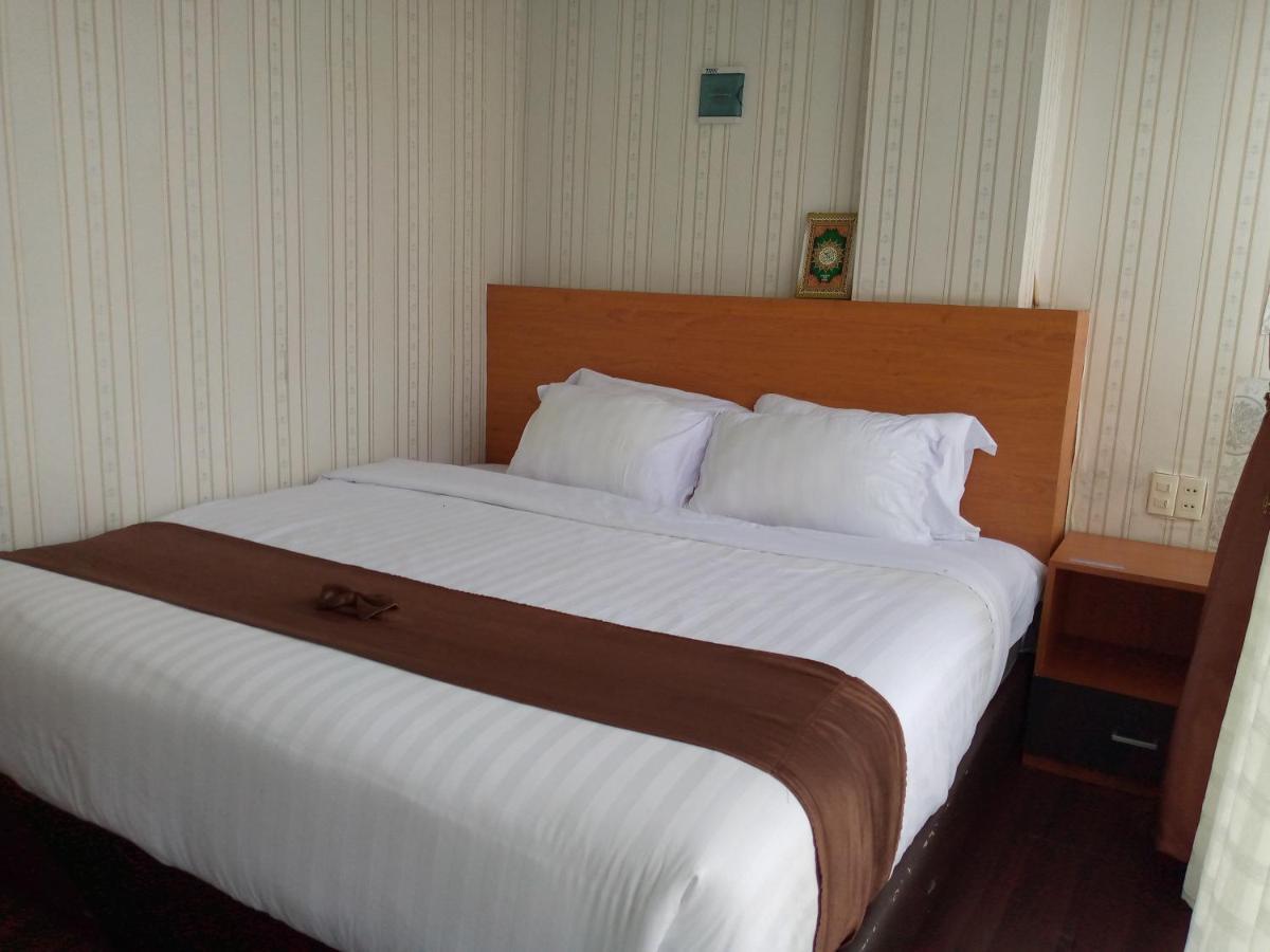 Hotel Belangi Syariah Taakengon Mitra Reddoorz Takengon Exteriör bild