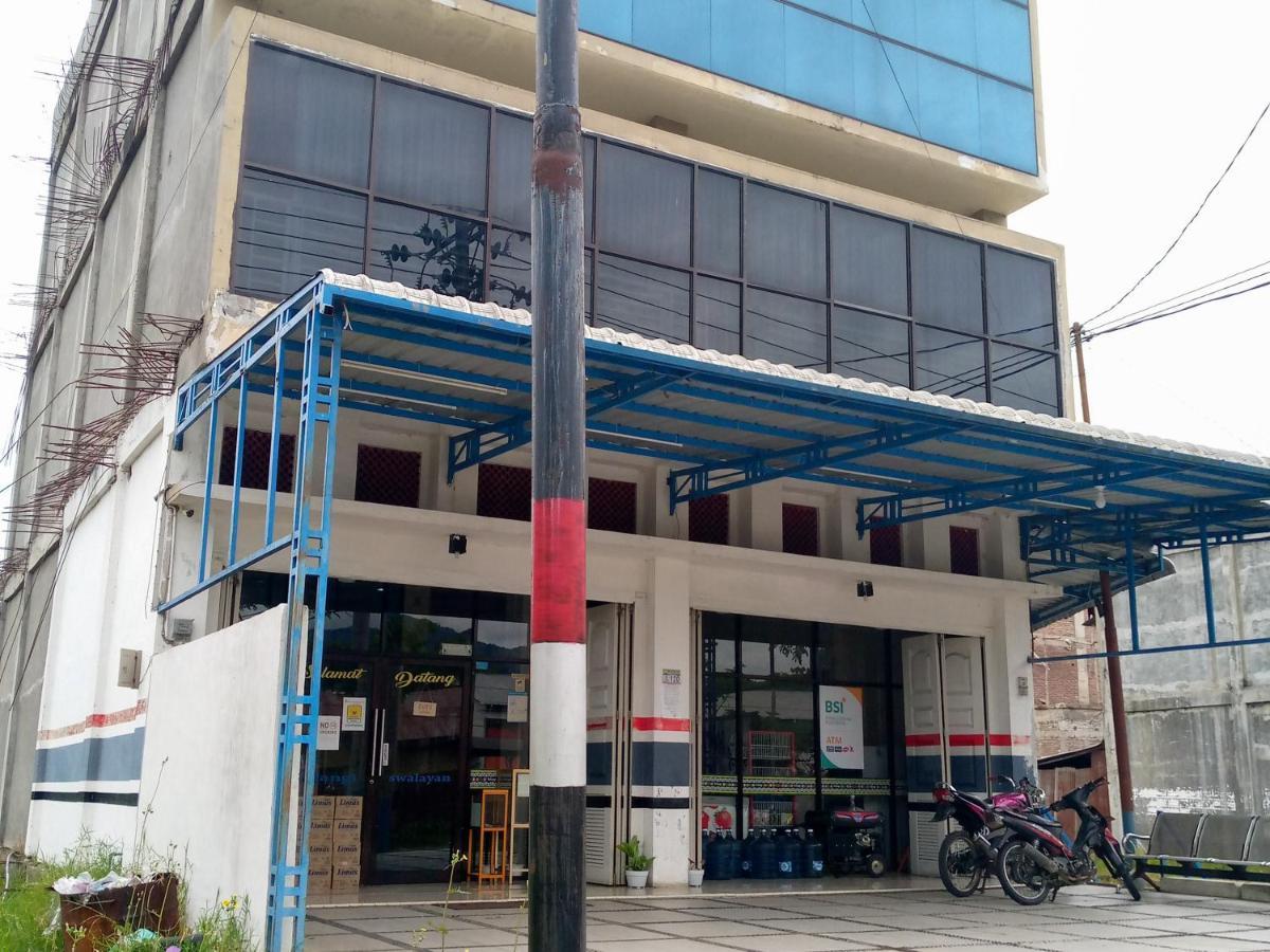 Hotel Belangi Syariah Taakengon Mitra Reddoorz Takengon Exteriör bild